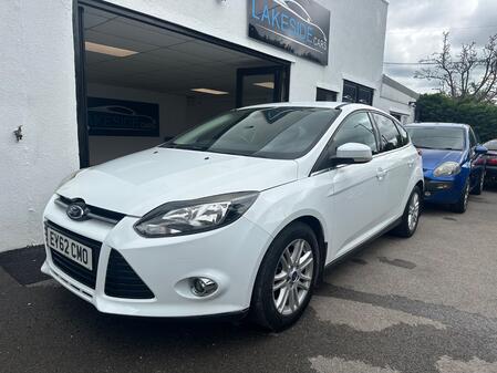 FORD FOCUS 1.0 T EcoBoost Titanium