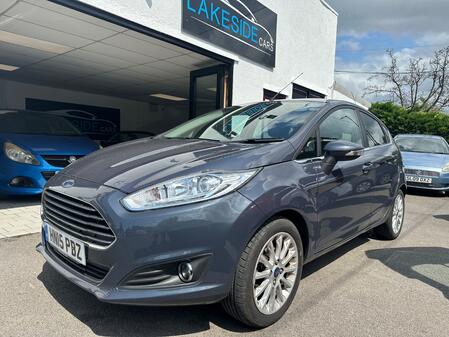 FORD FIESTA 1.0 T EcoBoost Titanium X