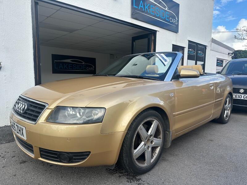 AUDI A4 2.4 Sport