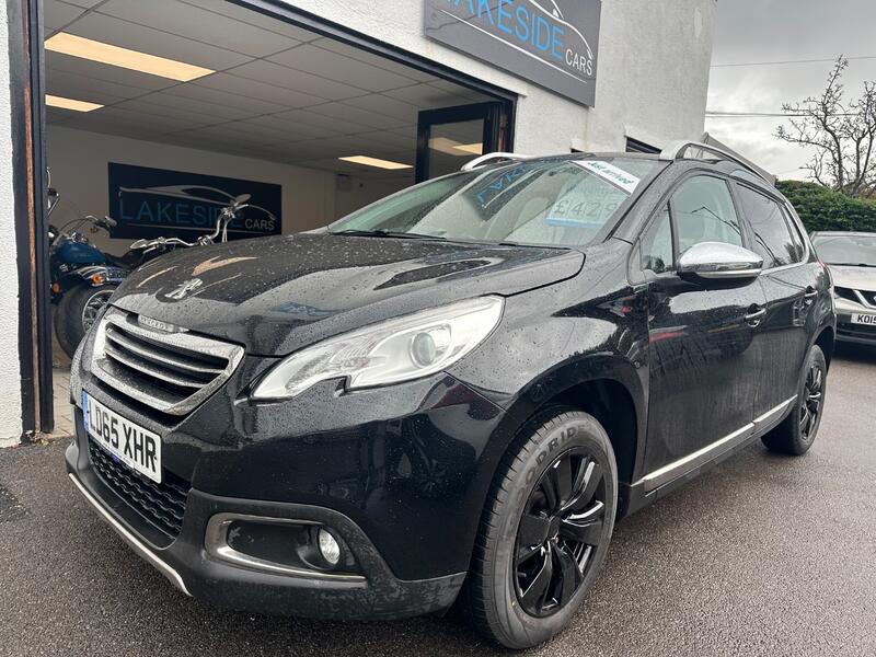 PEUGEOT 2008 1.2 PureTech Allure