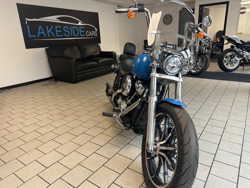 HARLEY-DAVIDSON Softail
