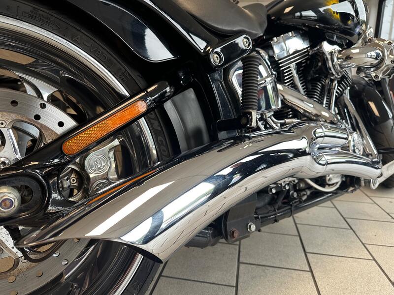HARLEY-DAVIDSON Softail